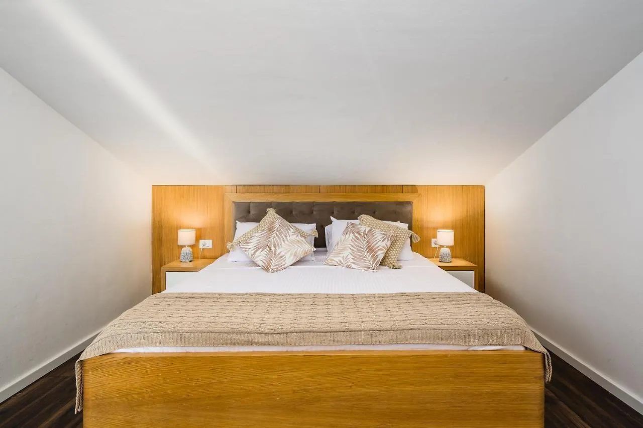 Sunset Suite Premium Porec